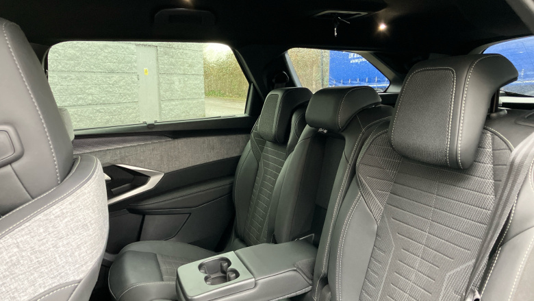 Peugeot 5008 1.2 Hybrid 136 GT 5dr e-DSC6 Petrol Estate